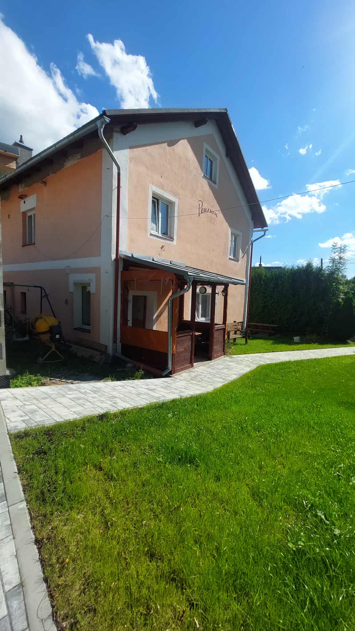 Penzion Emílie – exteriér